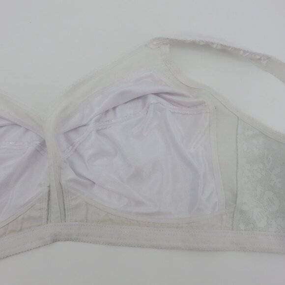 Playtex 46D Bra White 18 Hour Ultimate Shoulder Comfort Smoothing 4693 Wireless - Picture 13 of 16